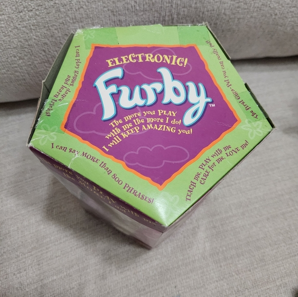 Nwt Furby Original 1998 Bear Interactive Electronic Toy - Picture 4 of 4